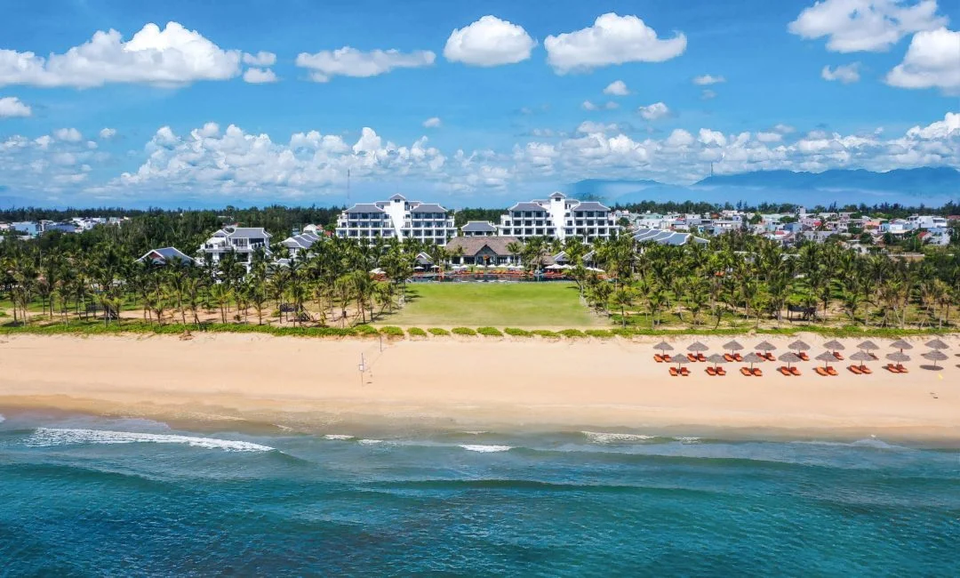 Luxury resort in Hoi An – A Traveler’s Guide to the Best Beachfront Stay in 2026
