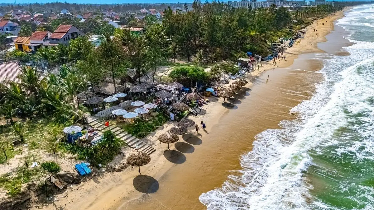 An Bang Beach, a popular coastal escape near Hoi An (Source: Shutterstock)