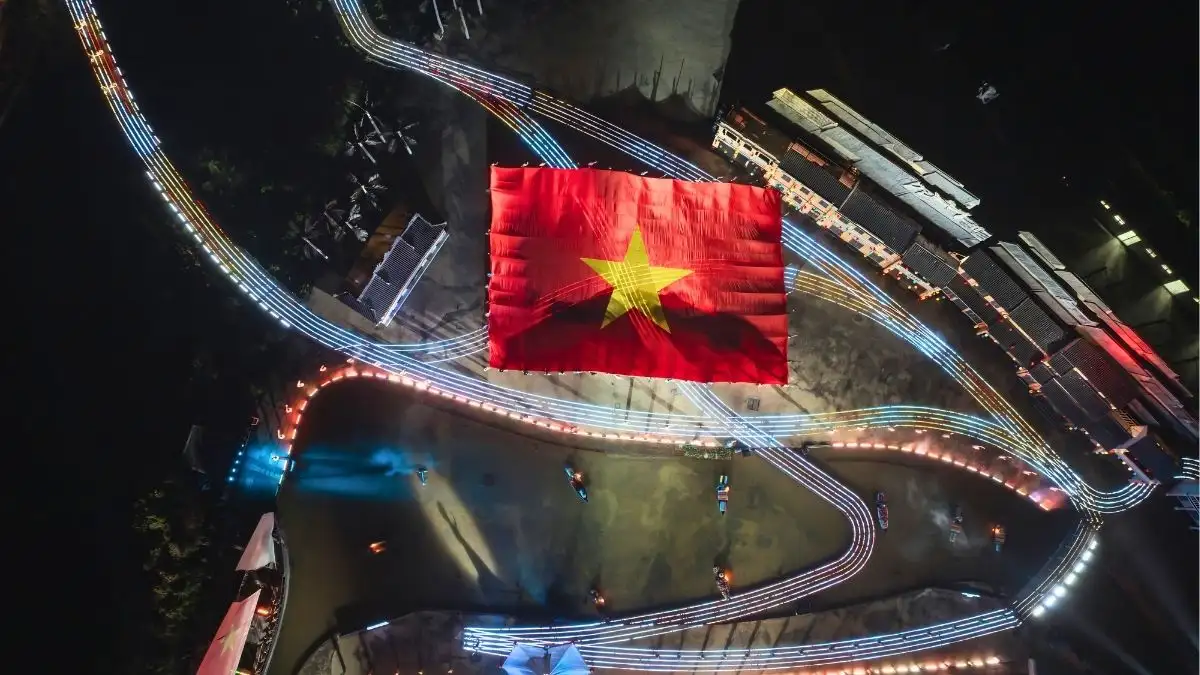 Hoi An Memories Show Non Co special performance during Vietnam National Day (Source: Doanh Nghiep Tiep Thi Magazine)