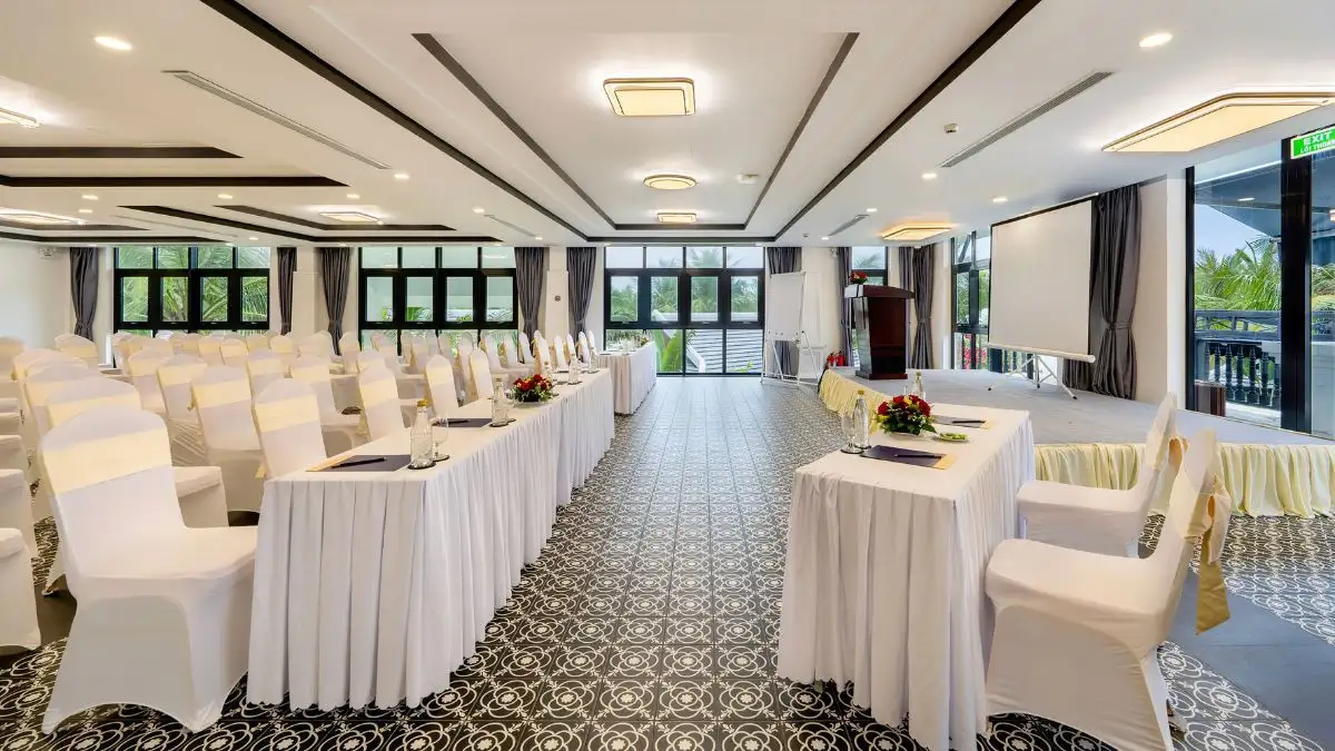 The cost of organizing a year end meeting in Hoi An largely depends on the group size and the services included
