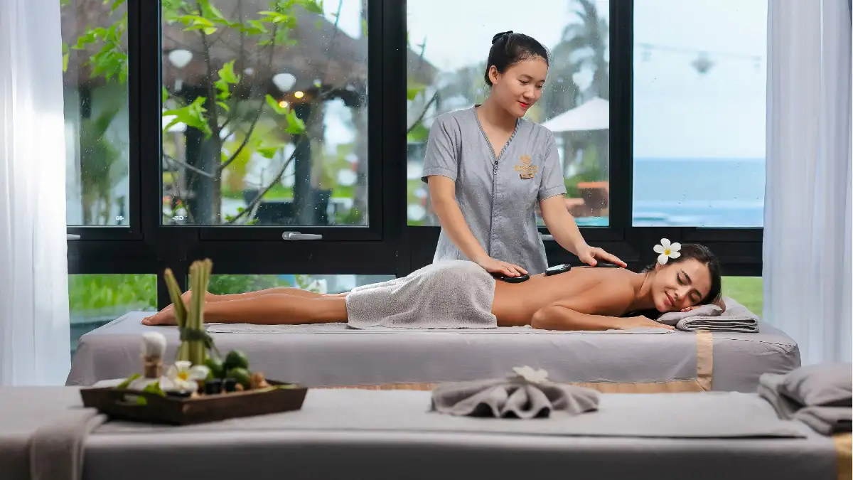 Ngoc Linh Spa treatment after a long journey from Grang Waterfall