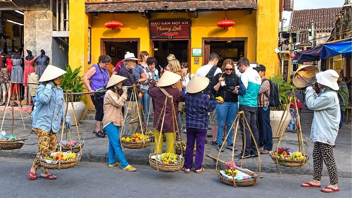 Hoi An Old Town Tourist Traps: What to Watch Out For