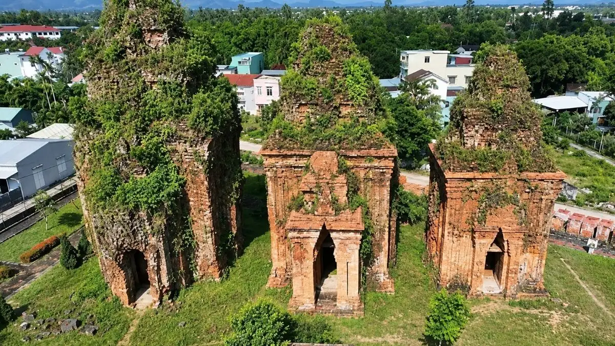 Khuong My Cham Towers: The 1,000-Year-Old Mystery Near Hoi An