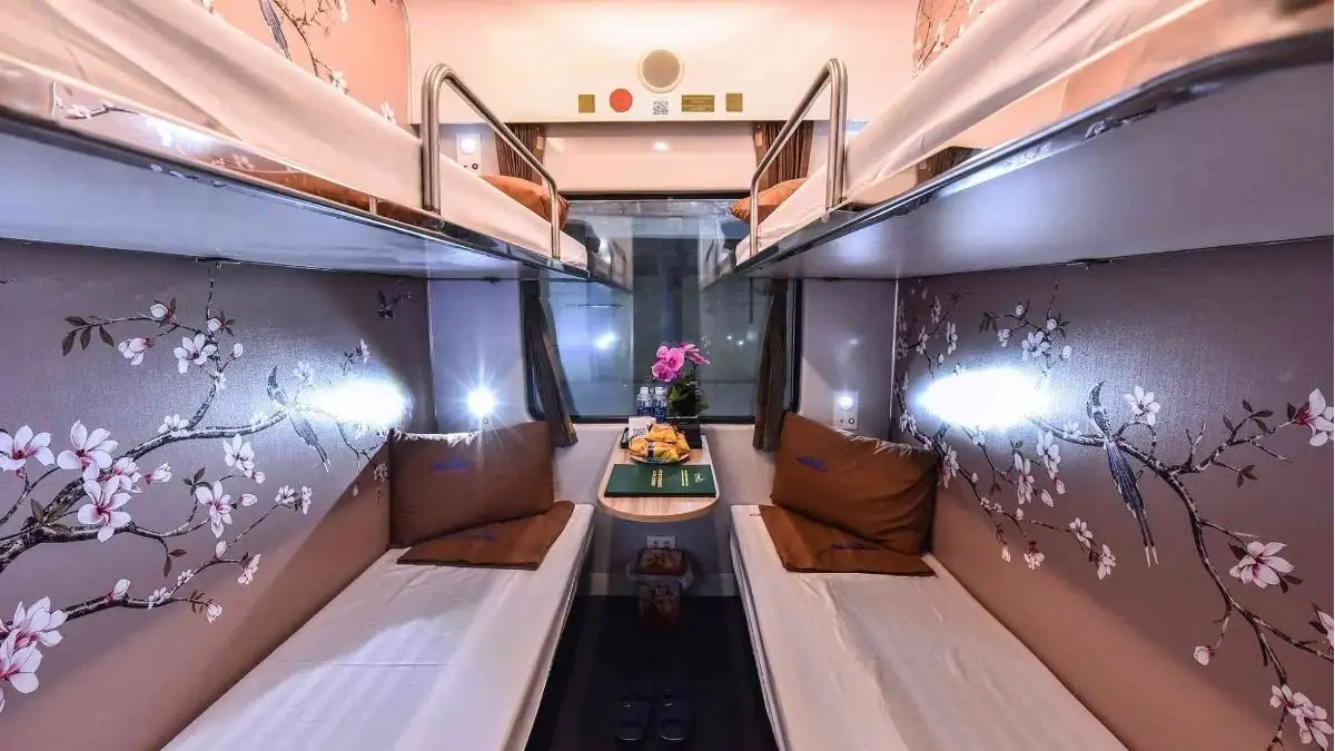 Vietnam sleeper train fares vary by route, berth type, travel date and season (Source: VnExpress)