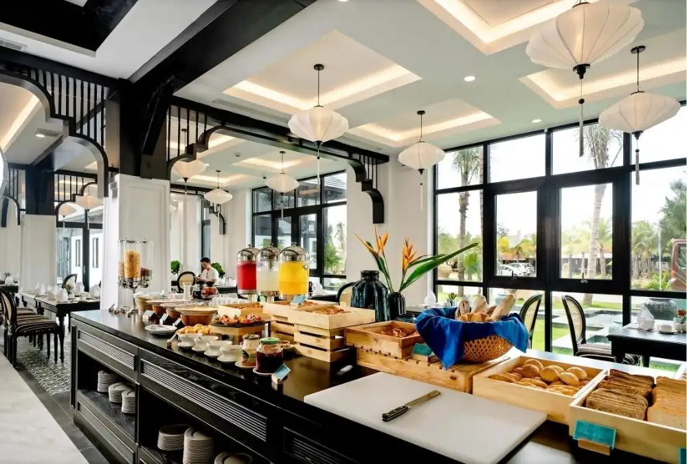 Binh Minh Restaurant, one of Bliss Hoi An's on-site dining options