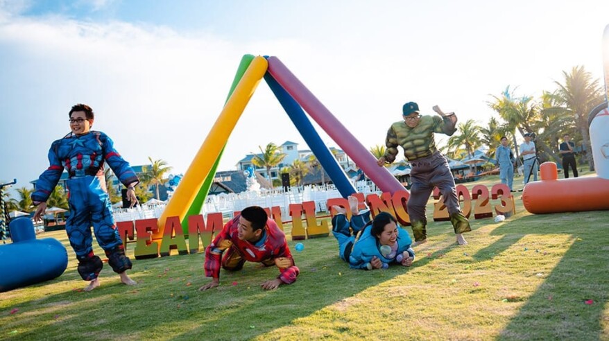 Bliss Hoi An team building
