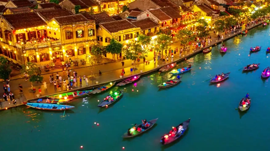 Hoi An old and street food