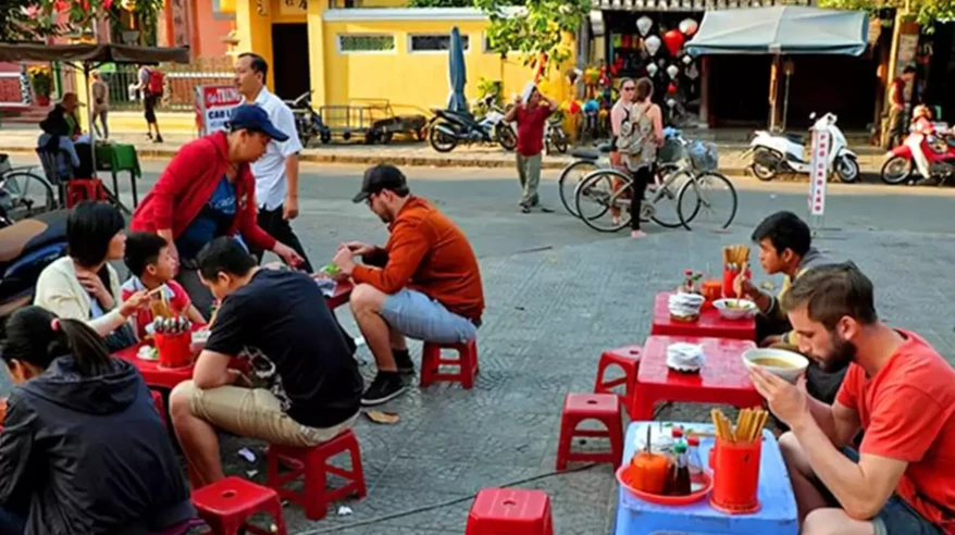 Hoi An old and street food